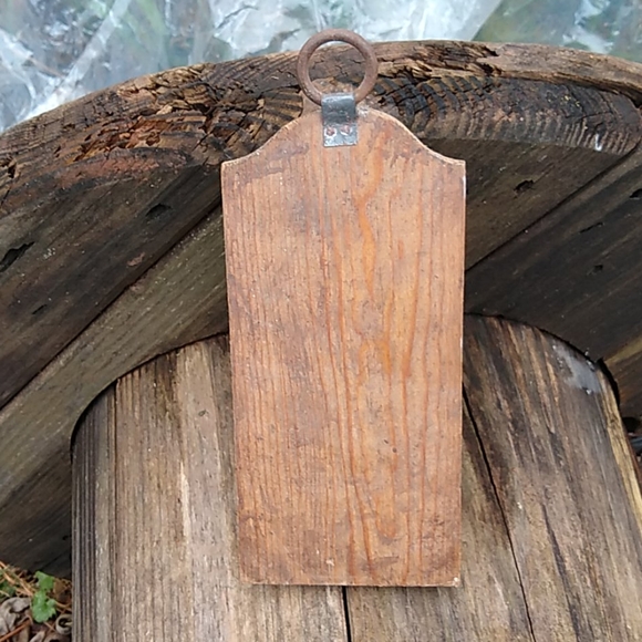 Wood and Ceramic Hanging Key Holder - Picture 3 of 3